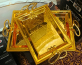 سینی طلایی مارک Lusail رنگ ثابت ۲ عددی مربعی